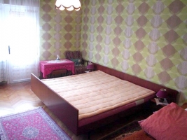 Prostorná ložnice